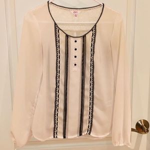 Candies white/off white blouse w black detail (S)